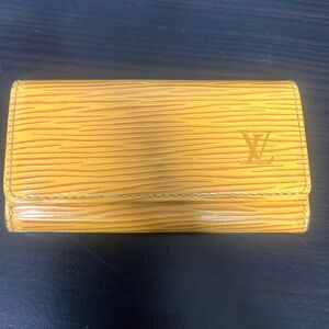 Louis Vuitton Tassil Yellow Epi Leather Key Case Key Holder Spain new